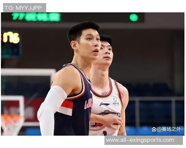 林葳表达对林书豪的崇拜与学习愿望深度解析其打球方式的影响与启发 林葳表达对林书豪的崇拜与学习愿望深度解析其打球方式的影响与启发