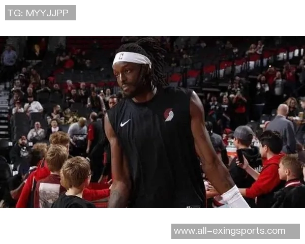 格兰特复出表现抢眼9投4中斩获16分3助攻2盖帽正负值高达16